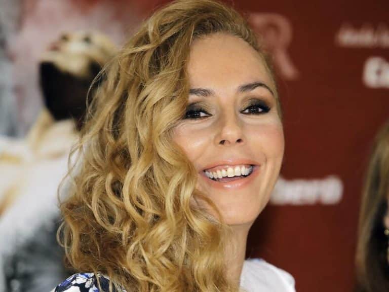 Lo que Rocío Carrasco hace mientras Antonio David y Olga deciden separarse