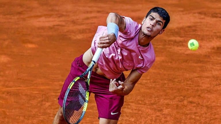 Carlos Alcaraz, estrella del tenis: cómo pasa las noches