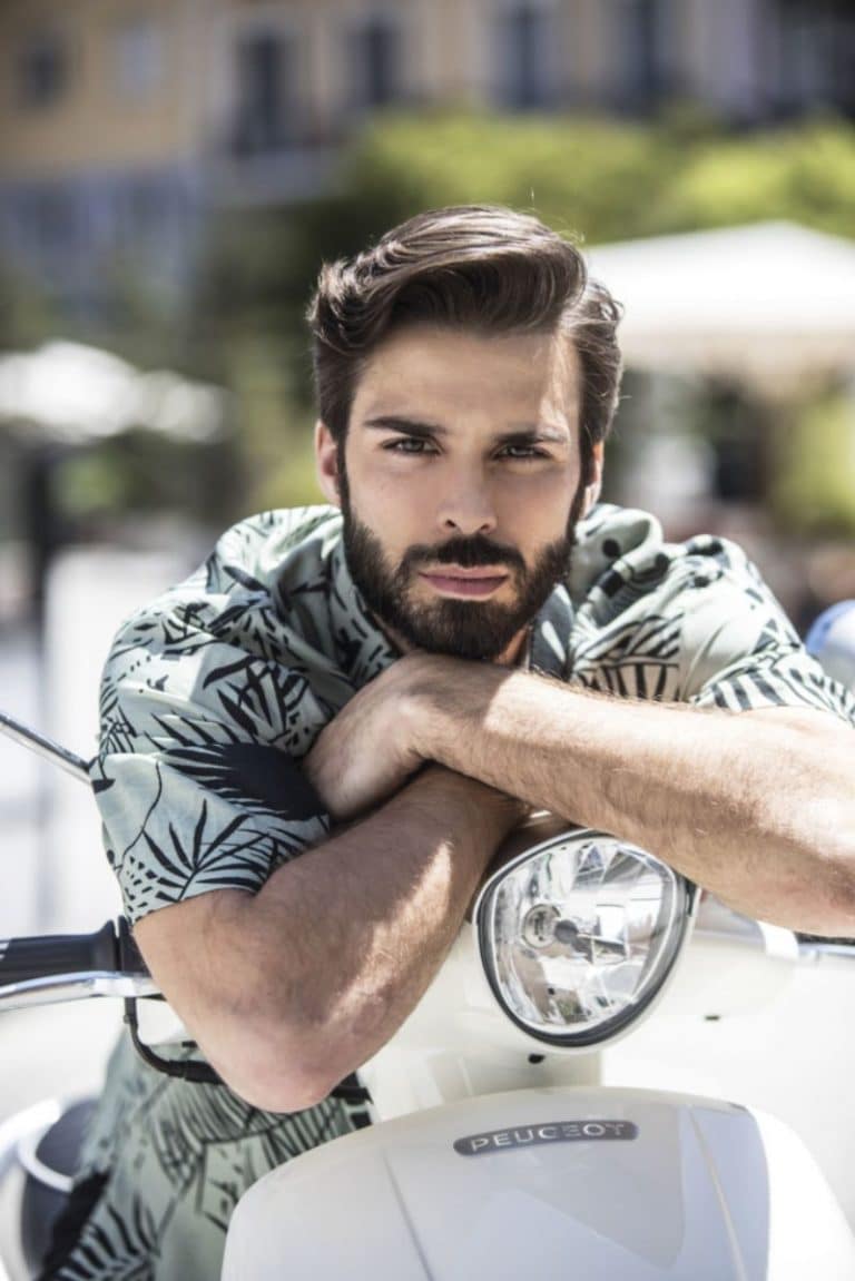 La hermética vida de Álex Barahona: el hobbie que te sorprenderá