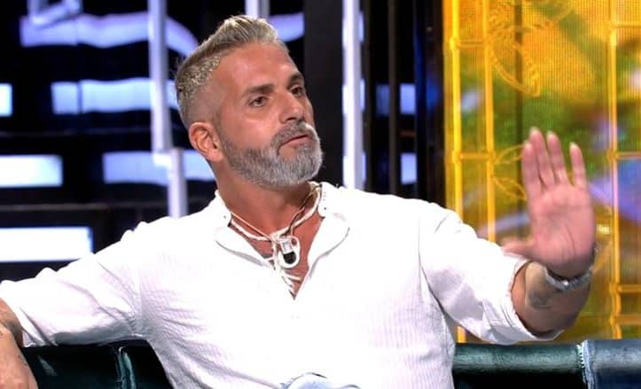 Carlos Alba se queda solo apoyando a Olga Moreno en Supervivientes