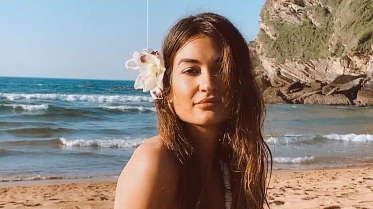 Estela Grande feliz en Ibiza tras la formalización del divorcio con Diego Matamoros