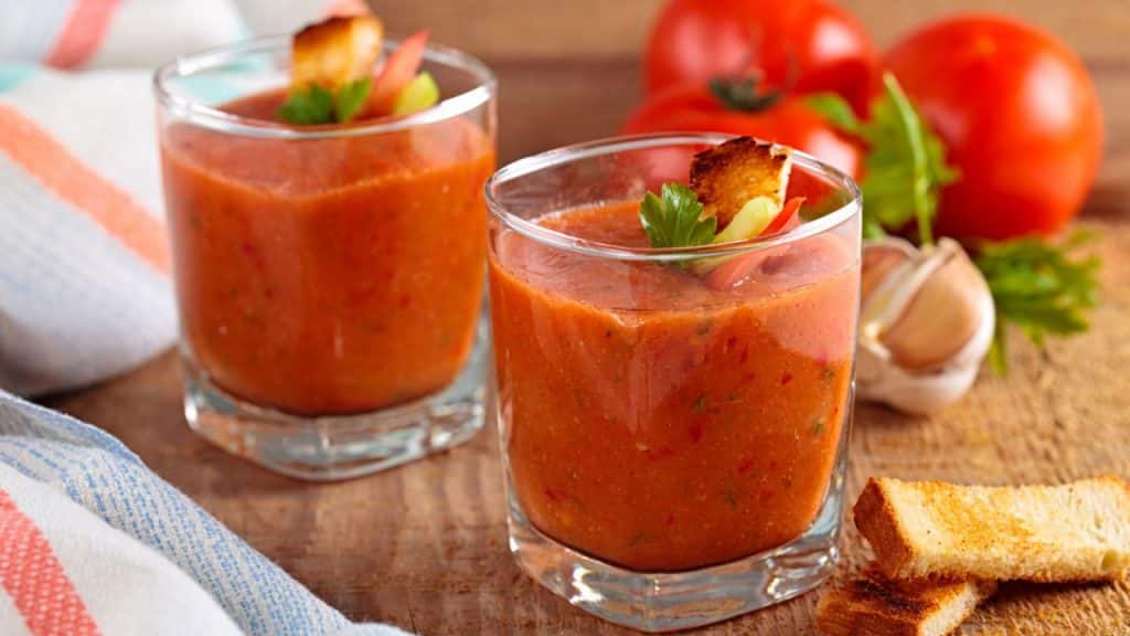 Ocu: El mejor gazpacho es de tomate Raf de Santa Teresa frente al de Belén Esteban