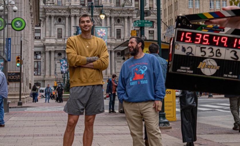 ¿Qué está tramando el actor Adam Sandler en España?