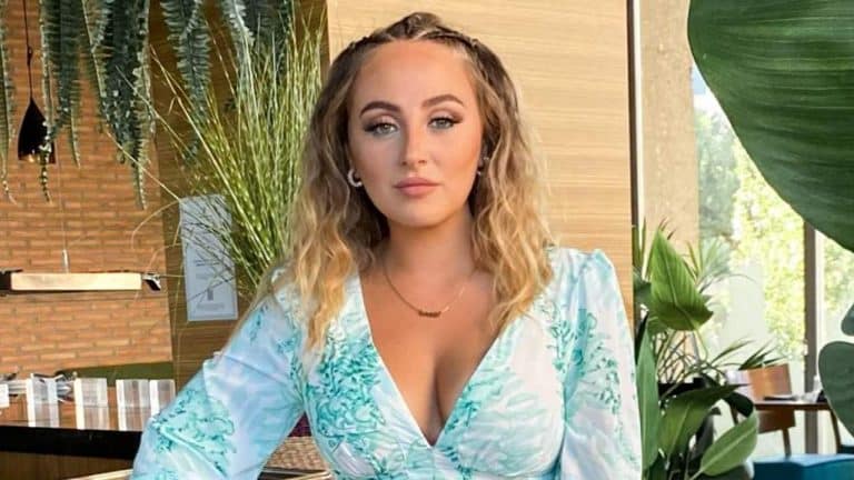 Rocío Flores, la influencer en apuros por una presunta estafa de falsificación