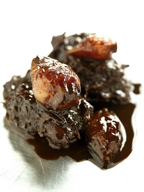 La receta de Masterchef Celebrity: Royal de liebre, foie, setas frescas, remolacha y aire de cacao