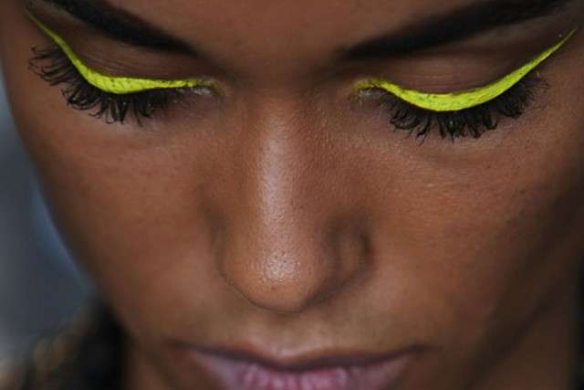 Eyeliner de colores: trucos para conseguir el trazado perfecto