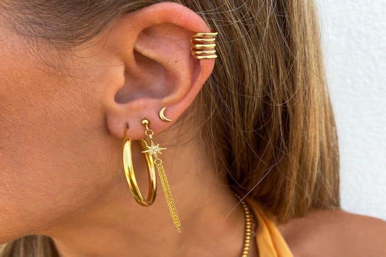Tendencia de Otoño 2021: Joyas Chapas en Oro