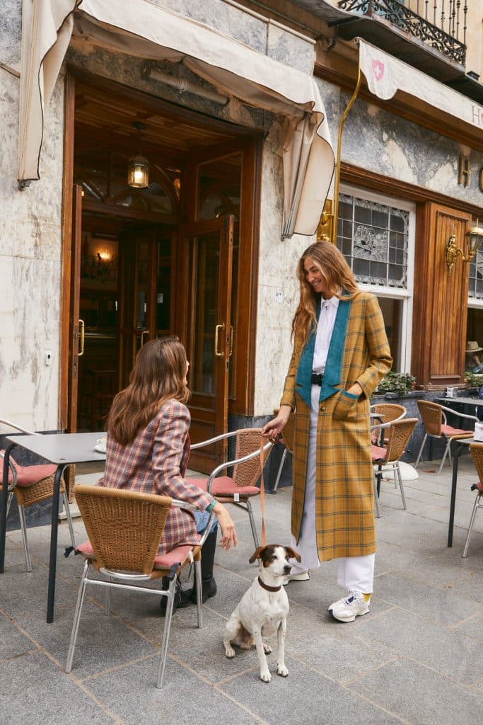 Abrigos y blazer exclusivos, con unidades limitadas y para todo tipo de mujer con BYAN