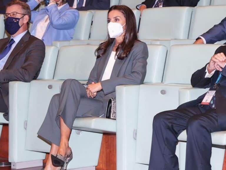 La Reina Letizia, una ‘working girl’ y su toque roquero