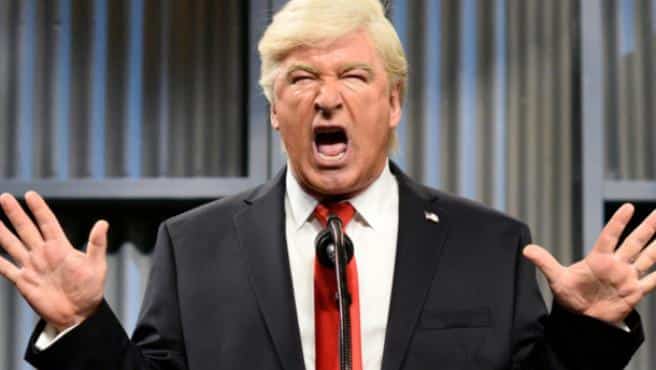 Alec Baldwin imita a Donald Trump