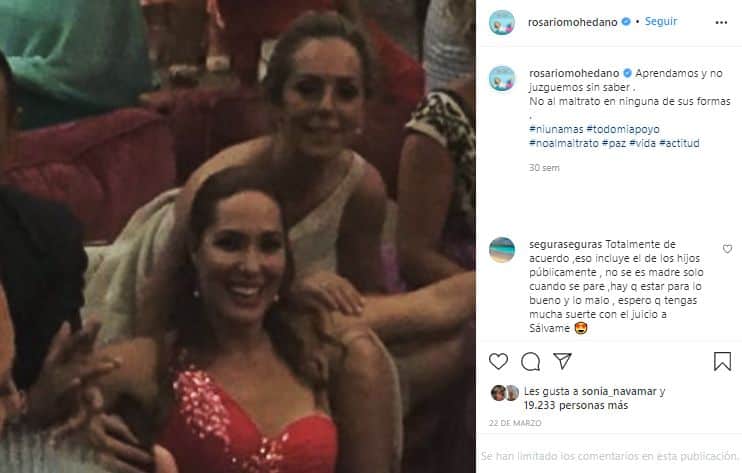 Chayo Mohedano con su prima Rocío Carrasco