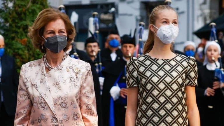 Doña Sofía no defrauda a Leonor: pendiente de ella en los Premios Princesa de Asturias