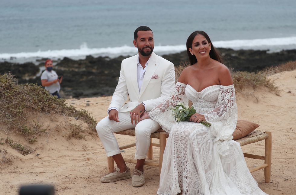 Anabel Pantoja y su estilo de maquillaje dentro y fuera de su boda