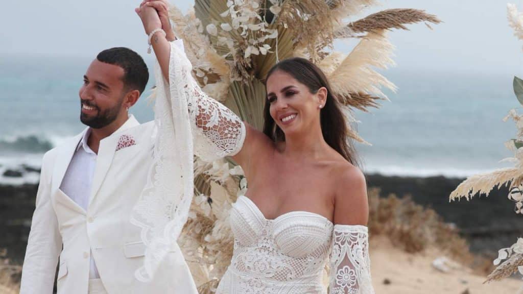 Anabel Pantoja y su estilo de maquillaje dentro y fuera de su boda