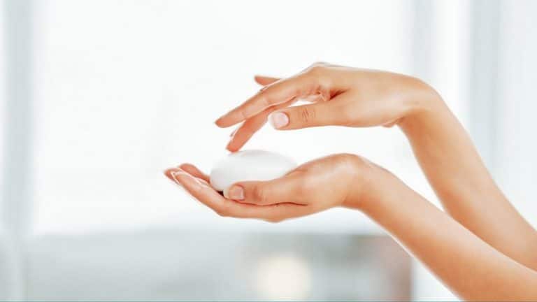 Clarins tiene una nueva mascarilla para por las mañanas