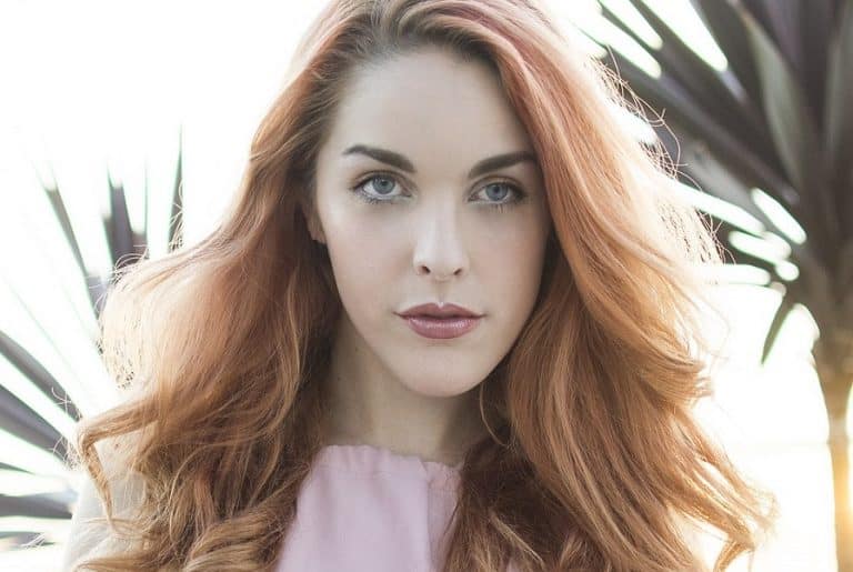 Amarna Miller se convierte en la reina del Nilo en su nueva tragaperras online