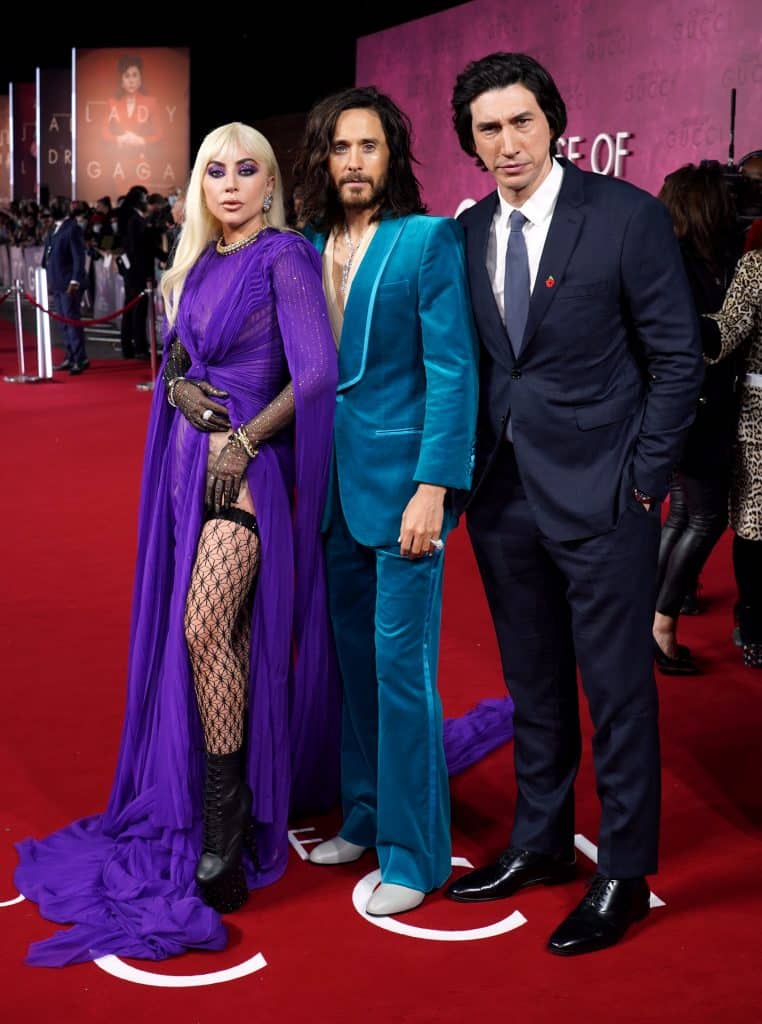Red Carpet: Vuelve el glamour tras las pandemia... Gaga, Adriana Lima y Campbell de infarto