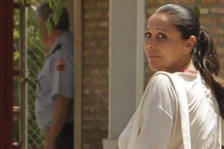 Telecinco advierte a la familia de Isabel Pantoja que no debería dejarla sola: peligro