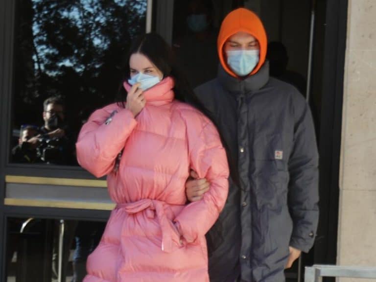 La hija de Verónica Forqué, rota de dolor, refugiada en su novio: quien es él