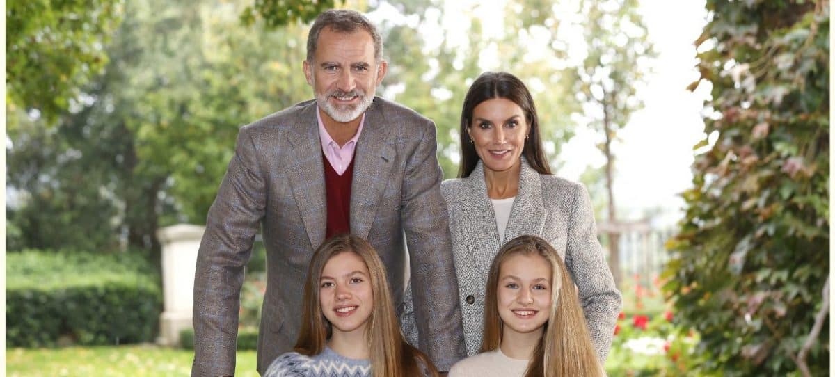 Felicitacion Rey Felipe VI Reina Letizia Princesa Leonor Infanta Sofía 2021