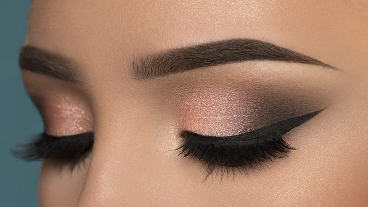 Navidad y Nochevieja: 5 ideas para maquillar los ojos en estas fiestas