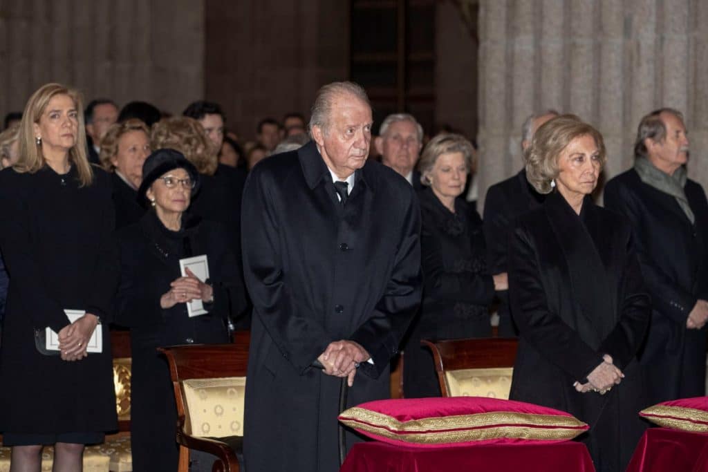 Rey Juan Carlos y Reina Sofía - Funeral Infanta Pilar de Borbón