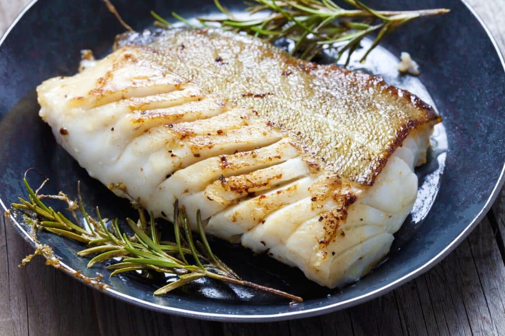 Los cinco pescados más saludables que no tienen que faltar en tu dieta