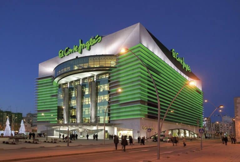 El Corte Inglés: tops y blusas de brillos y purpurina para deslumbrar a todos estas navidades