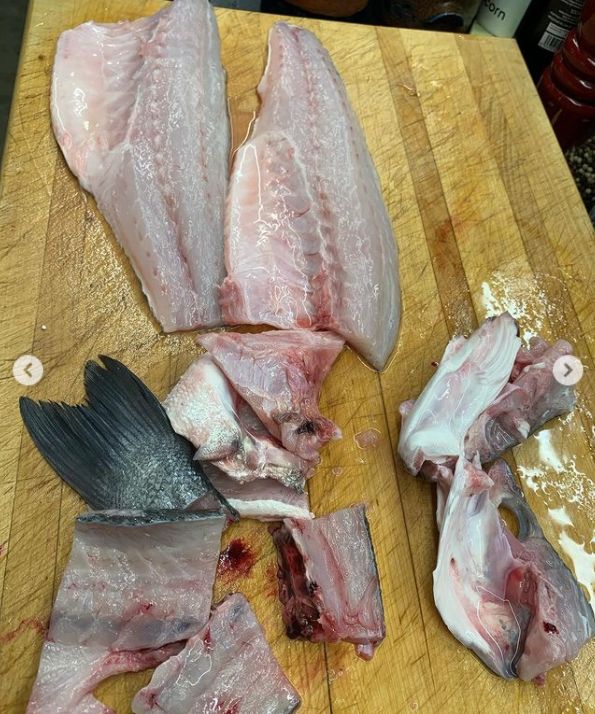 Lubina en escabeche: la jugosa receta de Chicote que te hará triunfar con tus invitados