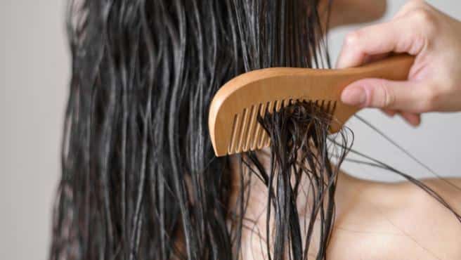 Los errores que solemos cometer cuando nos lavamos el pelo