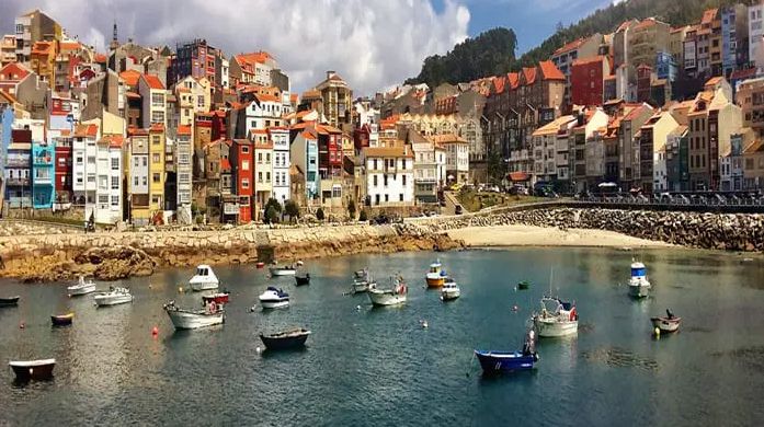 El pueblo histórico de Galicia repleto de monumentos que debes visitar