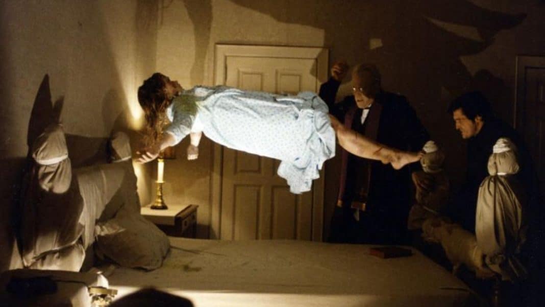 El exorcista escena habitación