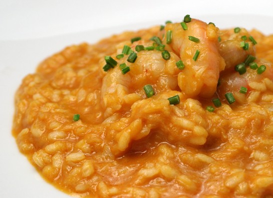 Arroz con bacalao: los pasos para disfrutar de un plato mejor que la paella