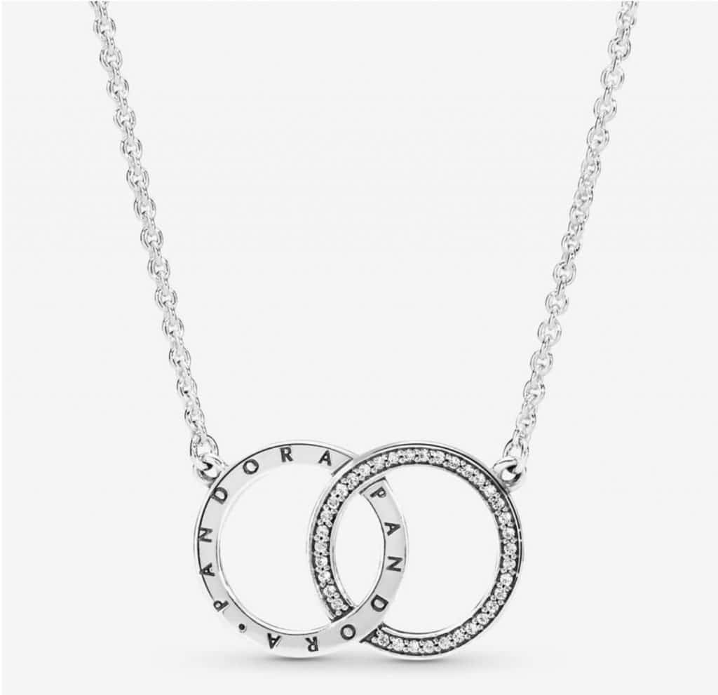 El collar de plata más clásico de Pandora que solo cuesta 39 euros