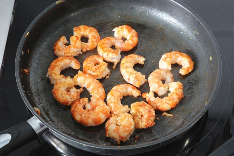 Estos langostinos en salsa marinera son los mejores que vas a probar en tu vida