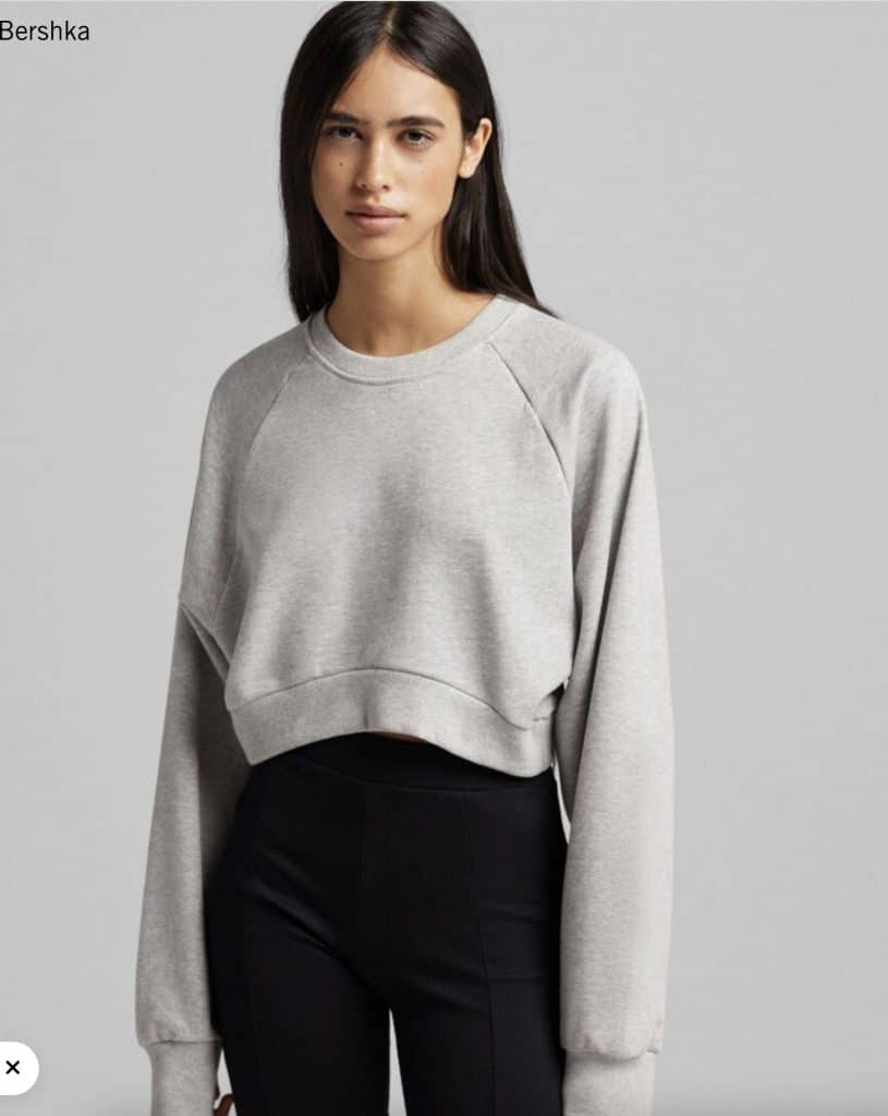 El 'todo a 5,99 euros' de Bershka: jerséis y sudaderas a precio de regalo