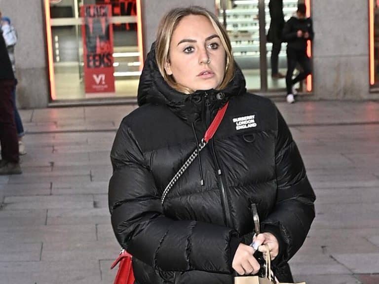 Rocío Flores quiere pasar página. Así es como olvida la infidelidad de su novio…