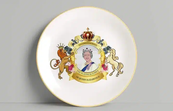 Plato Reina Isabel II