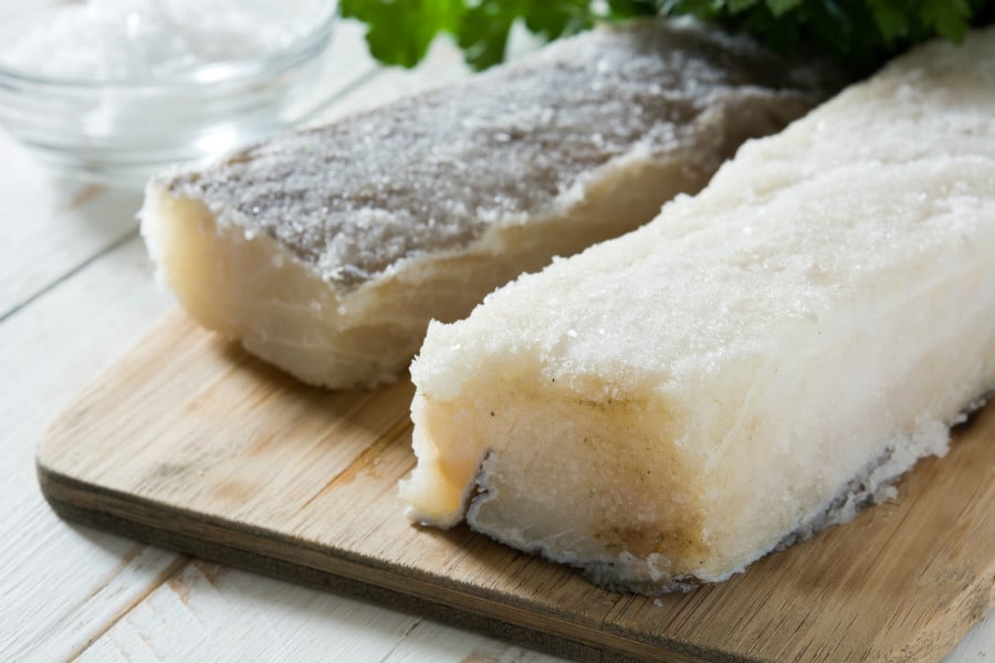 Bacalao al horno con berberechos: una receta única en media hora