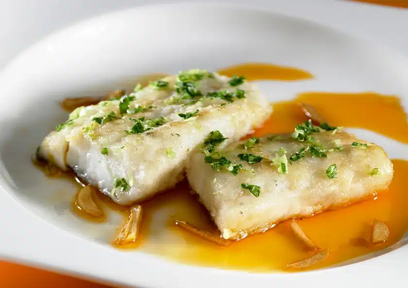 Bacalao al horno con berberechos: una receta única en media hora