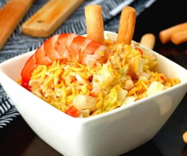 Esta ensaladilla de marisco se convertirá en tu plato favorito 