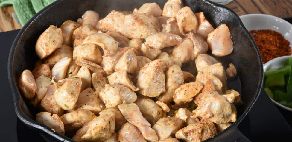 Cómo hacer un arroz con pollo en la Thermomix lleno de sabor