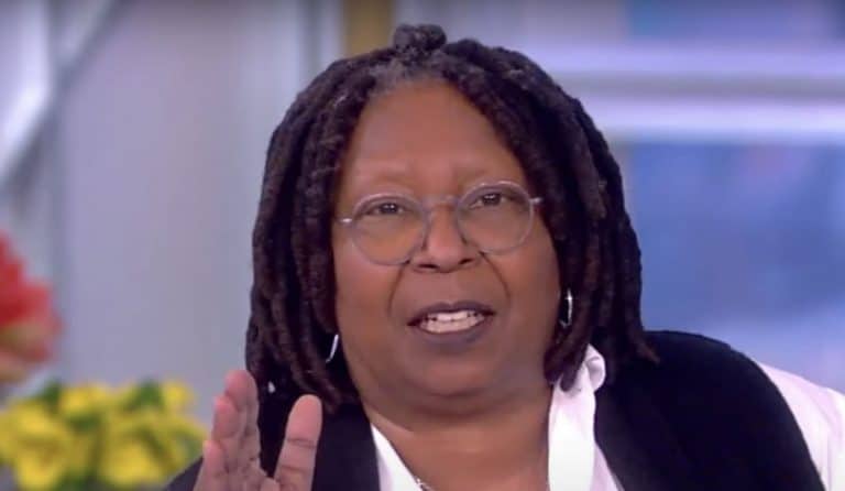 Whoopi Goldberg: atrapada por el Etna en Sicilia, se pierde The View