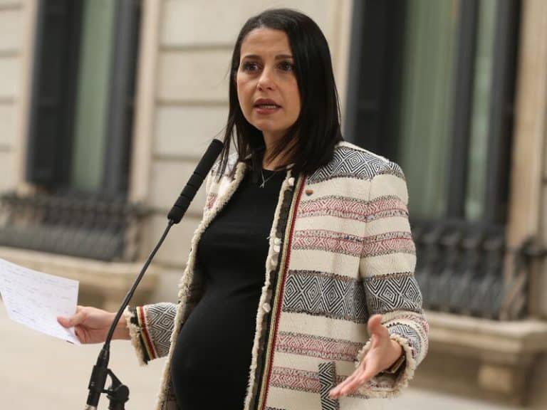 Inés Arrimadas estrena trabajo en un sector de moda