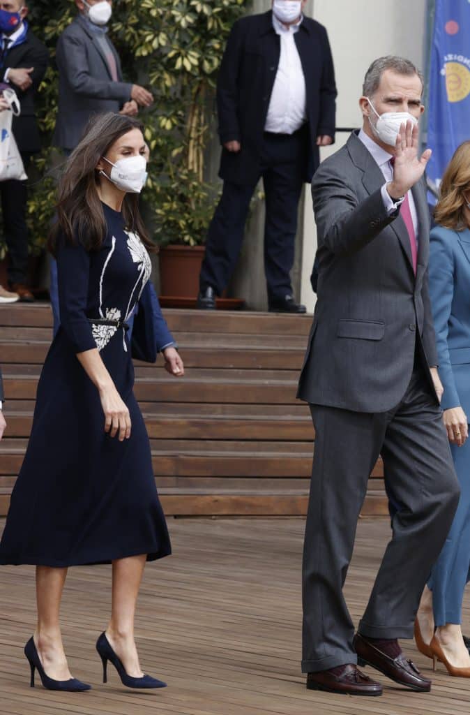 letizia vestido claveles princesa leonor