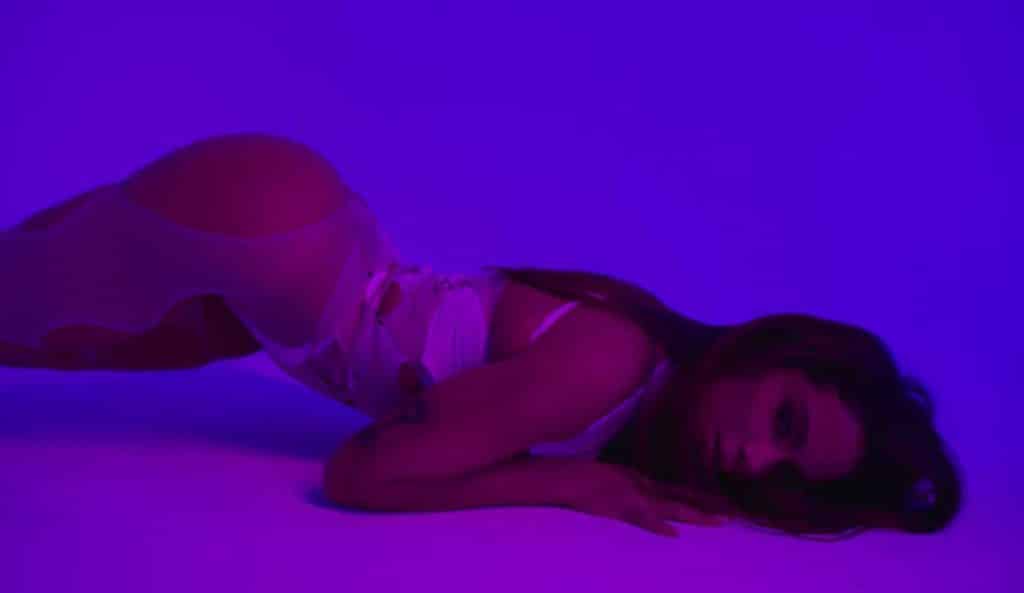 Anitta, conquista Tik Tok con un sensual baile y le llueven las críticas: "Si las chicas quieren hacer lo mismo para la sociedad son perras"