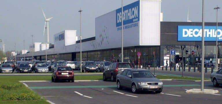 La maleta más vendida de Decathlon solo cuesta 24,99 euros