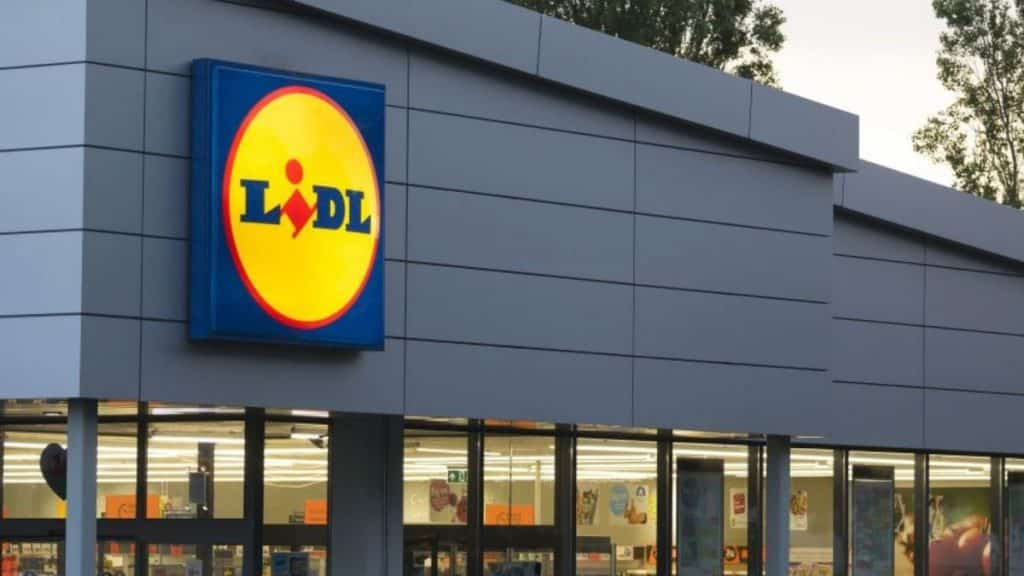 Lidl tiene el robot aspirador low cost que necesitas en casa
