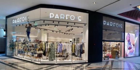 Parfois tiene estos pendientes de perlas por menos de 5 euros