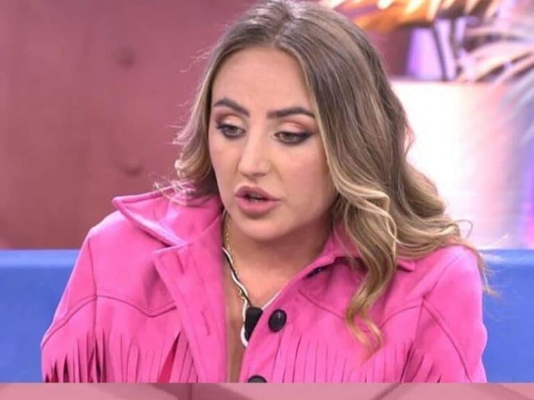 Rocío Flores, tocada y hundida: el familiar más especial le da la espalda